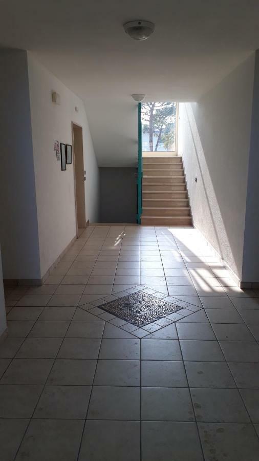Appartamento Ai Tigli Caorle Bagian luar foto